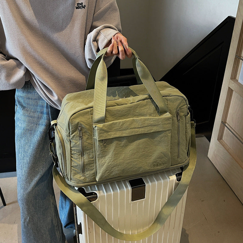 Wholesale Large Capacity Travel Duffel Water-Resistant Sports & Fitness Bag Fashionable Short-Distance Weekend Tote Portable Carry-on Luggage with Wet/Dry Separation